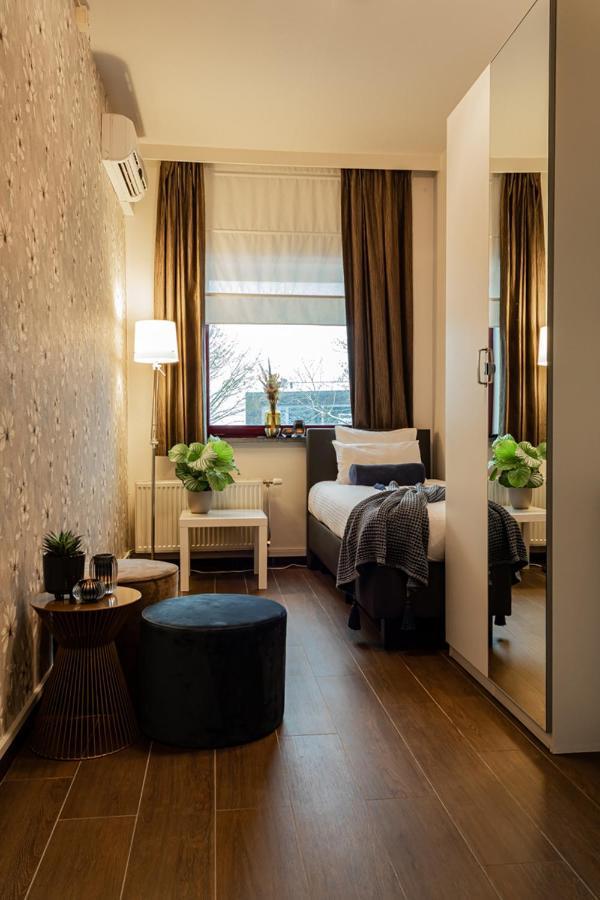 Guesthouse De Wissen 迪尔森-斯托科姆 外观 照片